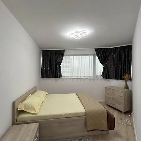 Apartament 3 Camere Zona Areni Complex Nou Suceava Exterior photo